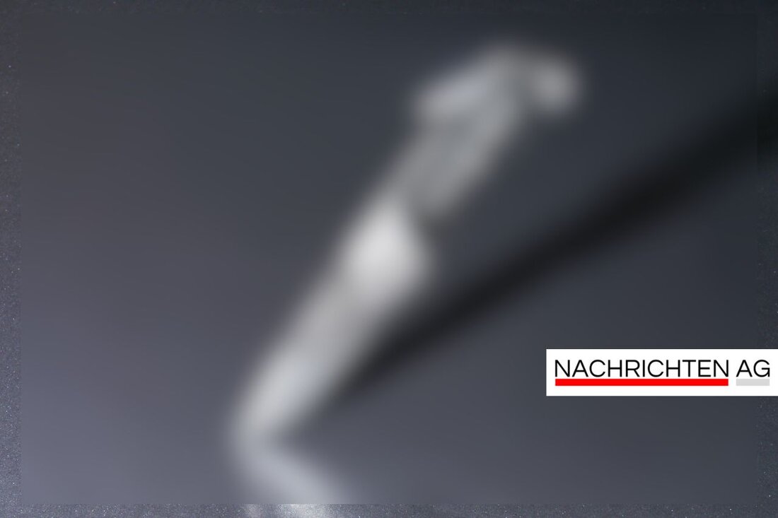 Im Trossingen wurde eine 26-jährige Frau beim Gassigehen in der Nacht mit einem Messer angegriffen. Polizei sucht Zeugen.