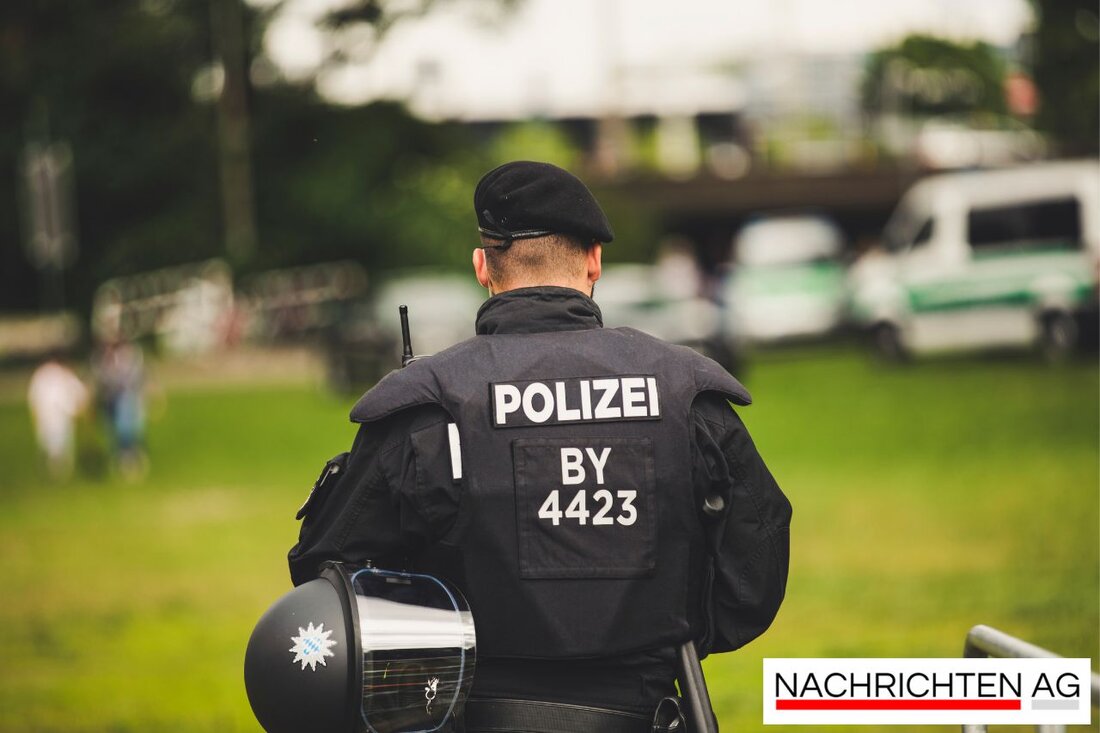 Ein 37-jähriger Mann sticht im Münchner Stadtteil Ramersdorf auf zwei Personen ein. Polizei ermittelt wegen versuchten Totschlags.
